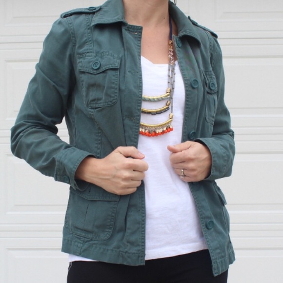 Noon Day Necklace - Picture 1 of 3